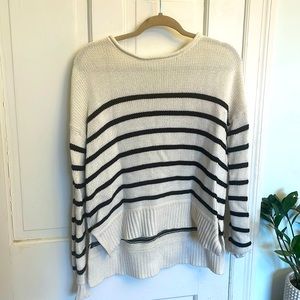 H&M white and black striped sweater